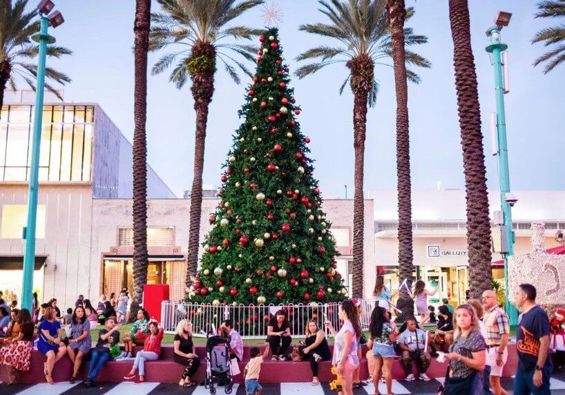 Miami Beach Holiday Festival of Lights